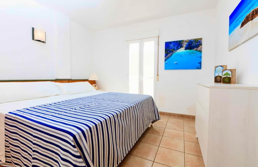 Apartamento Sa Varadero 2S Vista Mare Laterale Lejlighed Es Pujols Eksteriør billede