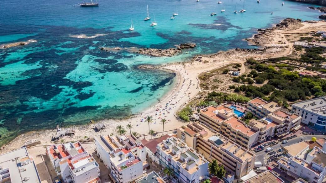 Apartamento Sa Varadero 2S Vista Mare Laterale Lejlighed Es Pujols Eksteriør billede