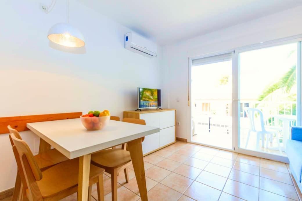 Apartamento Sa Varadero 2S Vista Mare Laterale Lejlighed Es Pujols Eksteriør billede